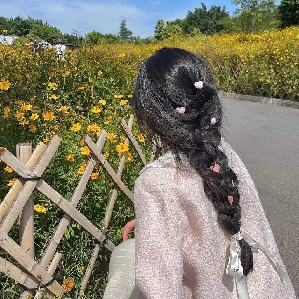 穿越灾荒年我靠系统带全村致富